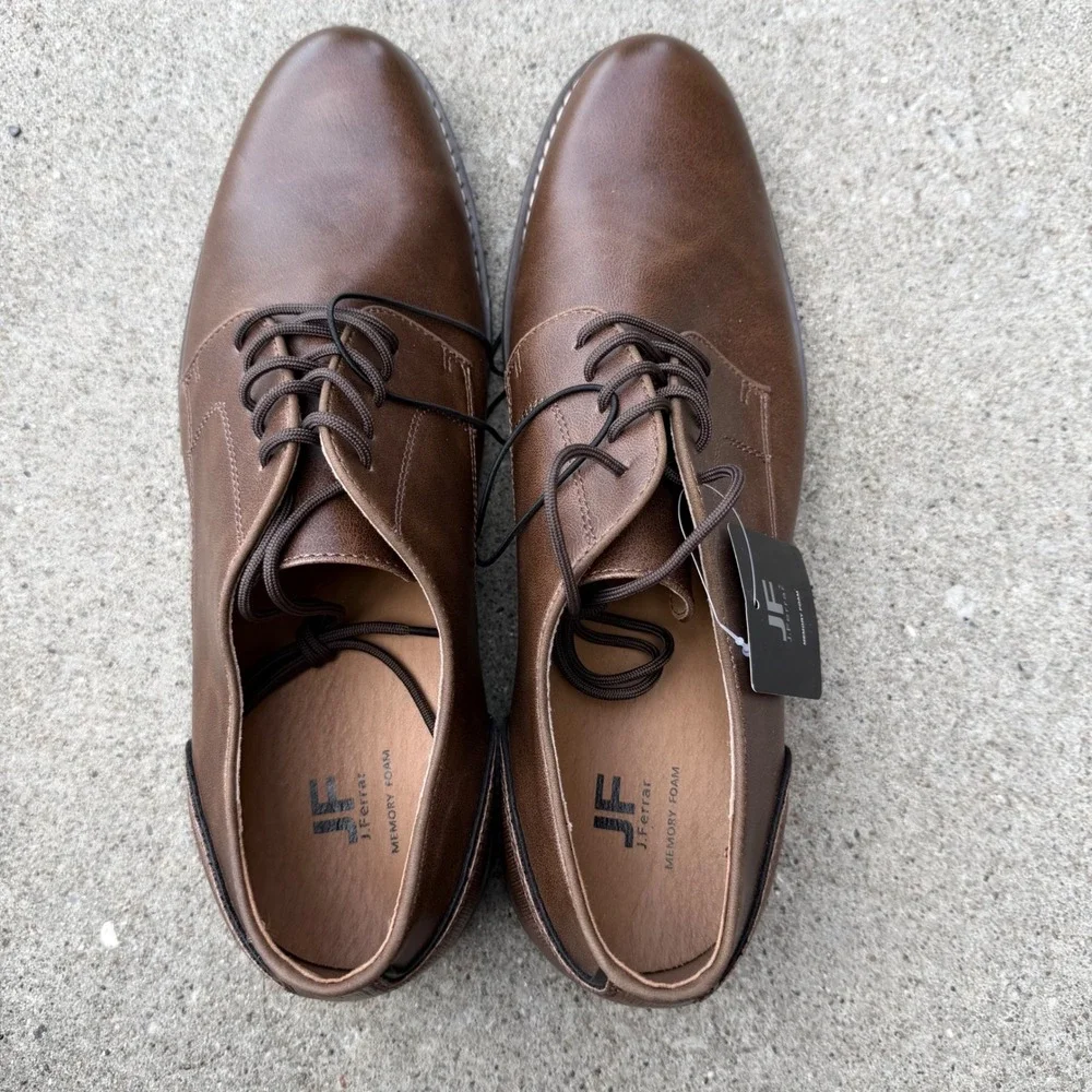 J. Ferrar Mens Cognac Brown Derby Dress Shoes Memory Foam 13M NEW